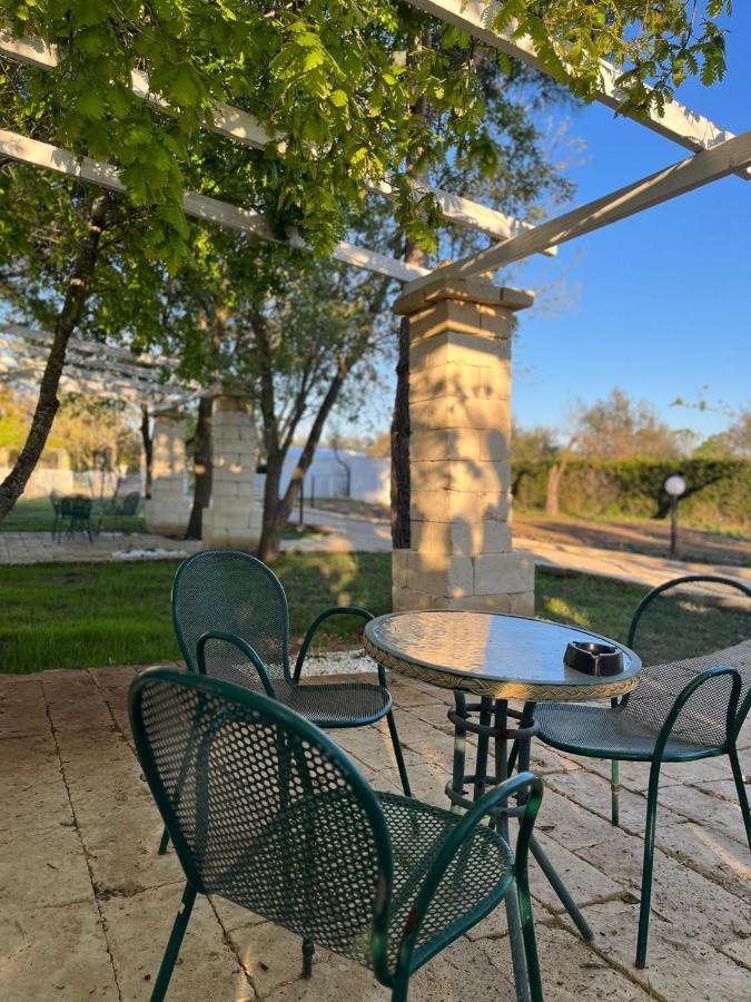 Aradeo Agriturismo Tenuta La Monaca מראה חיצוני תמונה