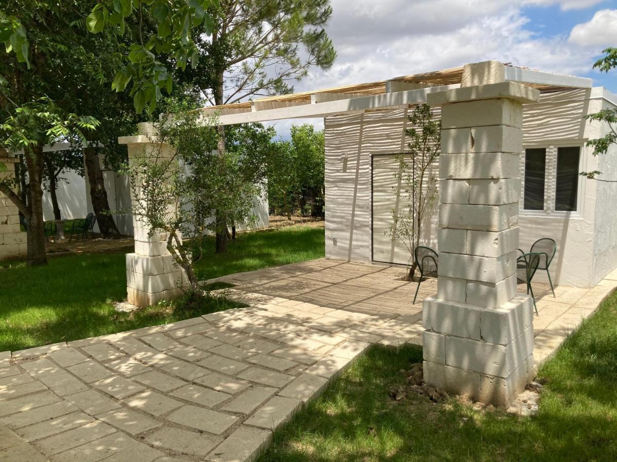 Aradeo Agriturismo Tenuta La Monaca מראה חיצוני תמונה